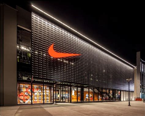 Nike abrirá en Barcelona la primera tienda europea Nike ...