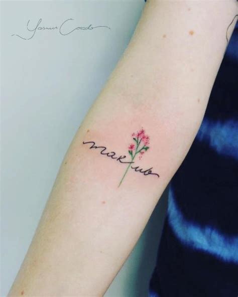 Nombre y Flor por Yasmin Coiado   Tatuajes para Mujeres