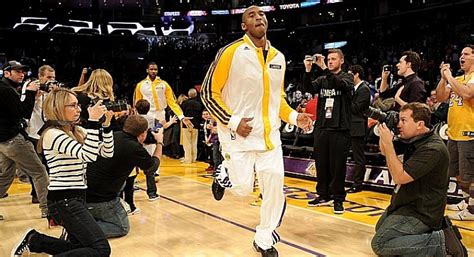 Noticias NBA: Kobe ve a los Lakers como un  rompecabezas ...
