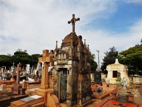 Nuestra Señora del Monte Carmelo Cementerio   São Carlos