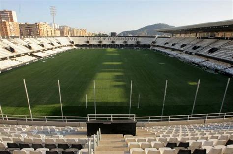 Nuevo césped para espantar fantasmas | FC Cartagena   La ...