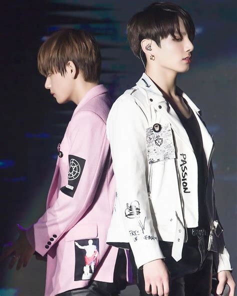 Omg I see the height difference now...dang kookie | bts ...