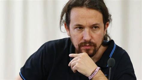 Pablo Iglesias, abucheado en la estación de Sants por ...