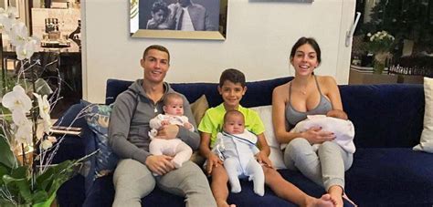 Padre estrella: Cristiano Ronaldo, un hombre de familia
