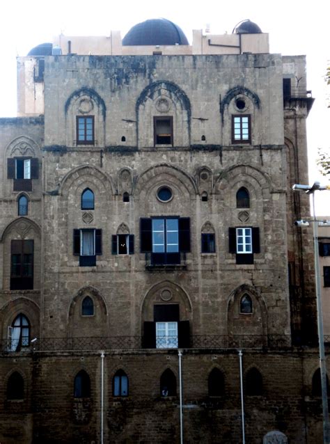 Palacio de los Normandos, Palazzo dei Normanni ...