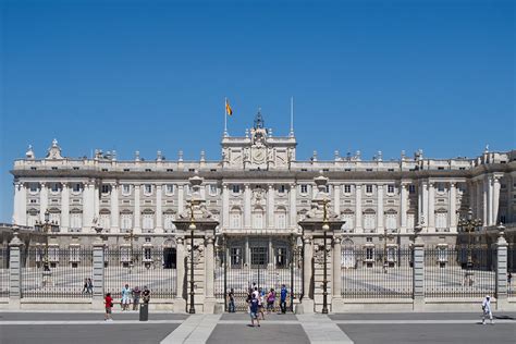 Palacio Real de Madrid – Wikipedia