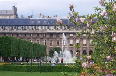 Palacio Real  París