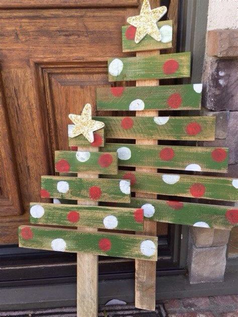 Pallet Christmas Tree Christmas Tree by WalkerGirlBoutique ...