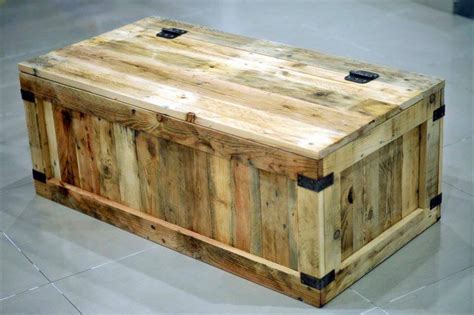 Pallet Wood Storage Chest
