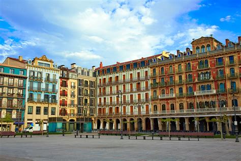Pamplona Pictures | Photo Gallery of Pamplona   High ...
