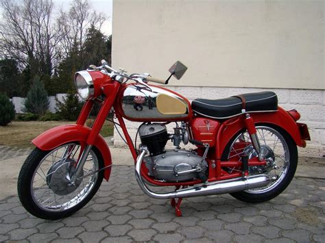 Pannonia Classic Bikes | Classic Motorbikes