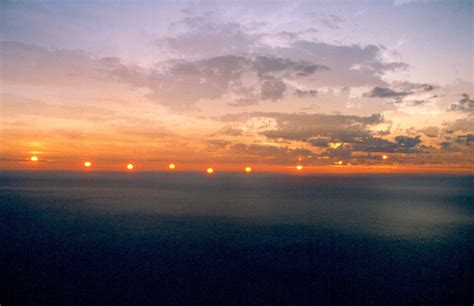 Panoramio   Photo of Sol de media noche. Cabo Norte ...