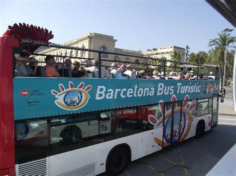 Parada en Plaza Cataluña   Picture of Barcelona Bus ...