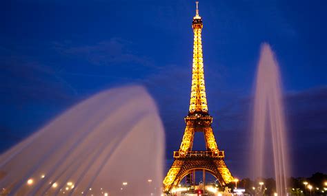París de noche   El Outlet de los jóvenes viajeros