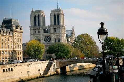 París, la ciudad de las luces | Página oficial de turismo ...