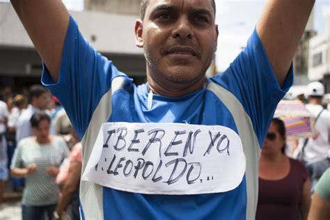 Parlamento de Venezuela aprueba amnistía para presos por ...
