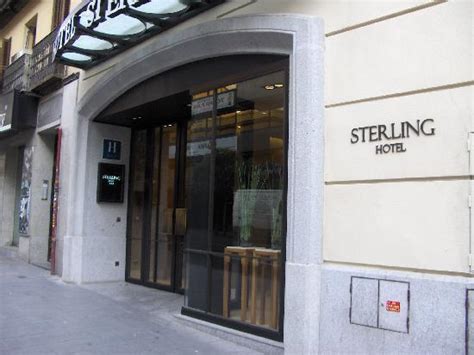 Particolare della Hall dell Hotel Sterling di Madrid ...