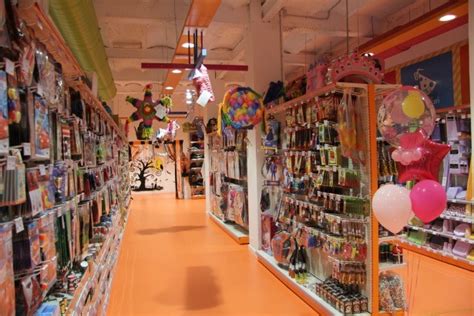 Party Fiesta abre su tienda insignia en pleno centro de ...