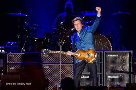Paul McCartney live at Wrigley! : Illinois Entertainer