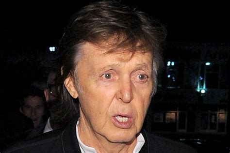 Paul McCartney Mourns Death of Wings Guitarist Henry ...