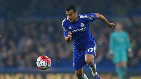 Pedro may want to change Chelsea decision   Luis Enrique ...