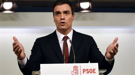 Pedro Sánchez renuncia a la dirección del PSOE