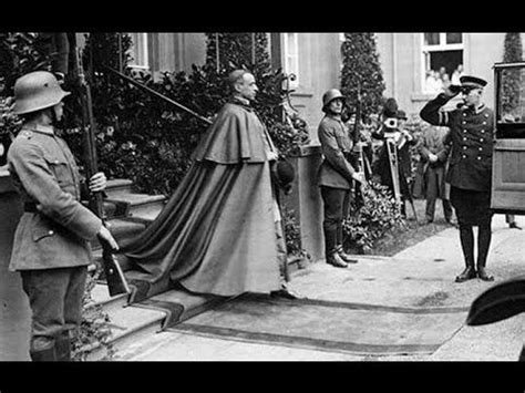 Película Bajo el cielo de Roma del papa Pío XII | Doovi