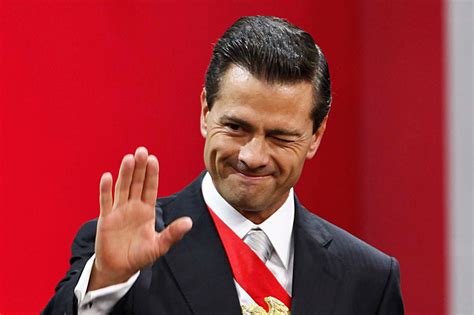 Peña Nieto: Viajes de rey frente a un México empobrecido ...