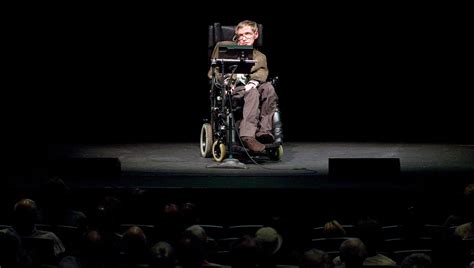 Pequeña biografía de Stephen Hawking, un hombre enorme ...