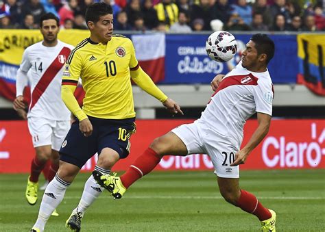 Perú empató con Colombia y clasificó a cuartos de final de ...