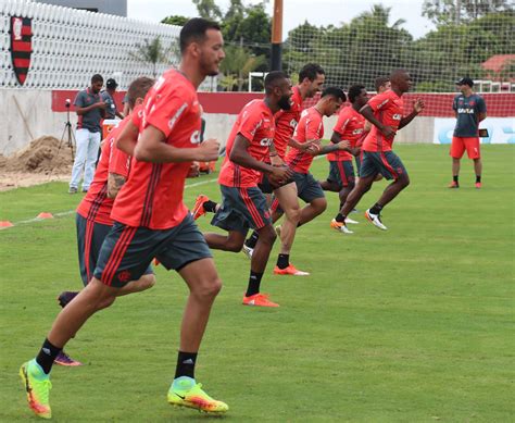 Peru s Trauco presented by Flamengo | News | ANDINA   Peru ...