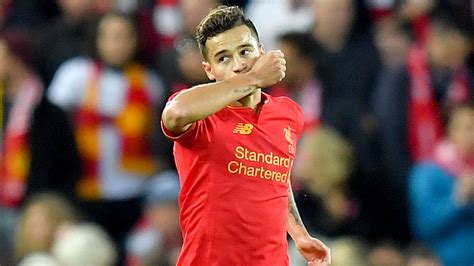 Philippe Coutinho signs new long term deal at Liverpool ...