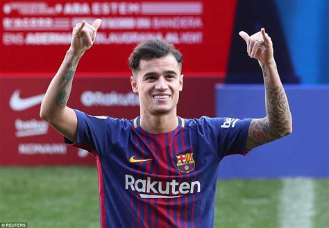 Philippe Coutinho unveiled as Barcelona player at Nou Camp ...