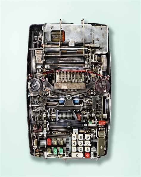 Photographer Uncovers What s Inside Old Mechanical Calculators
