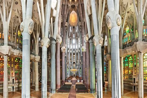 Pics For > Sagrada Familia Interior Jesus