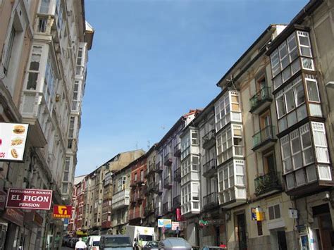 Piérdete en las calles del casco viejo de Santander ...