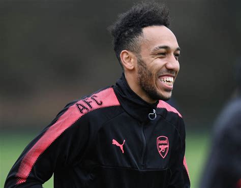 Pierre Emerick Aubameyang all smiles in Arsenal training ...