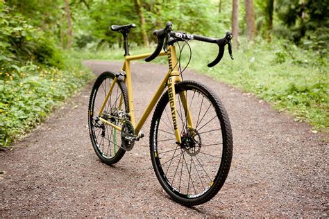 Pin by Georgi Stoianov on Track, Road & Cyclo Cross | Bike ...