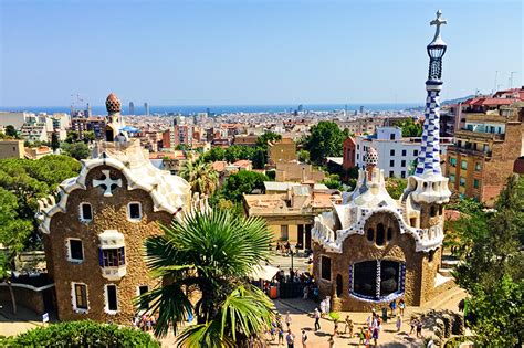 Pin Parque guell on Pinterest