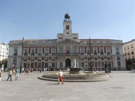 Placa del Kilómetro Cero en la Puerta del Sol   Mirador Madrid