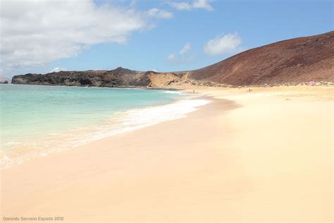 Playa de Las Conchas   Wikipedia, la enciclopedia libre