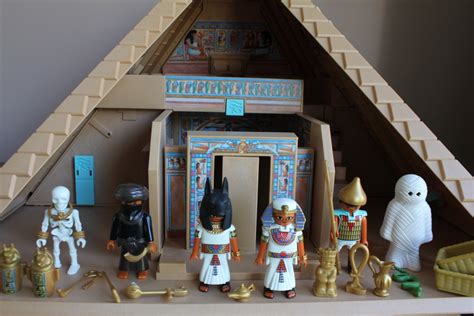 Playmobil pyramide 4240   Playmobil Egypte   2e hands playmo