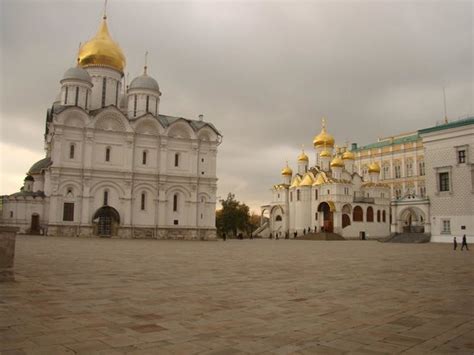 Plaza de las Catedrales: fotografía de Kremlin, Moscú ...