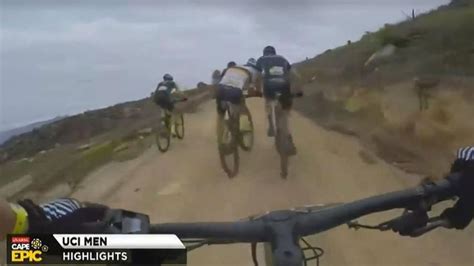 Polémica acción de Manuel Fumic en la Cape Epic