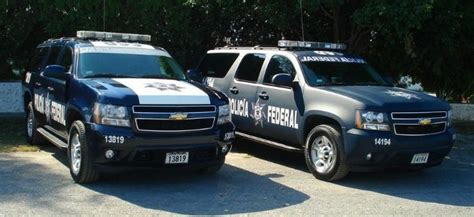 Police Car Photos   Suburban 2009 Mexican Police