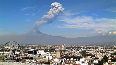 Popocatepetl spews ash and smoke near Mexico City ...