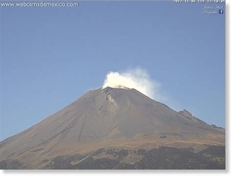 Popocatepetl Volcano drops ash on central Mexico towns ...