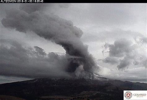 Popocatepetl volcano erupts 4 times in a row sending ...