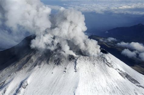Popocatepetl Volcano: Video Captures Eruption Of Active ...
