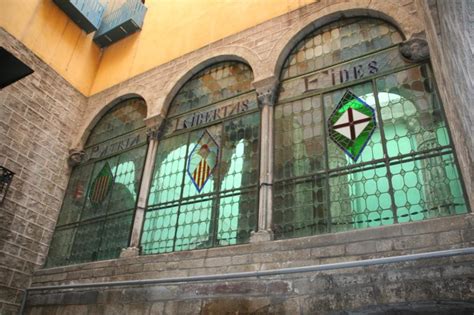 Por qué es falso el Barrio Gótico de Barcelona — idealista ...